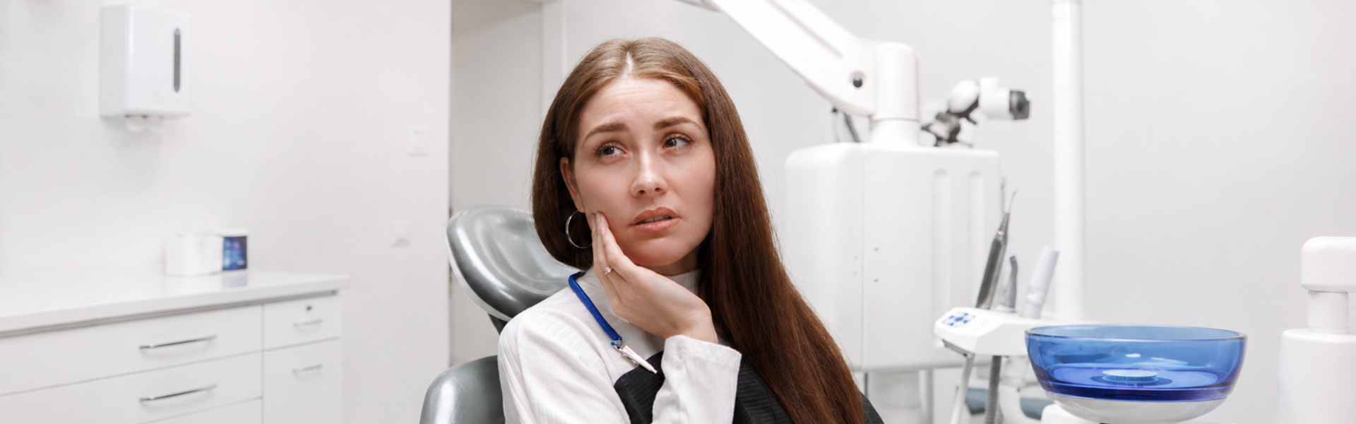 Having a Dental Emergency? Follow These 5 Tips!